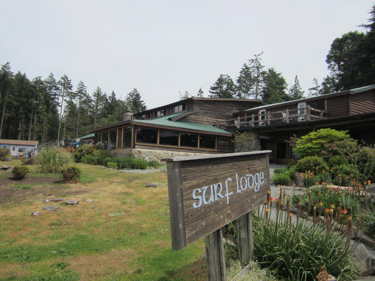 The Surf Lodge And Pub Gabriola Exteriör bild